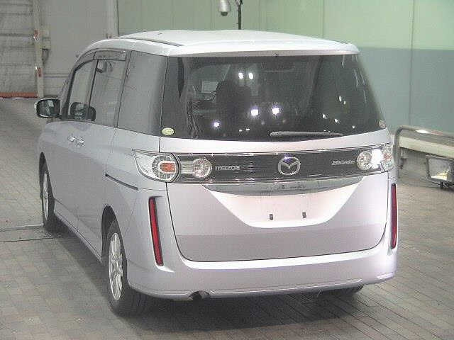 MAZDA BIANTE 2011