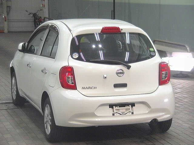NISSAN MARCH 2017