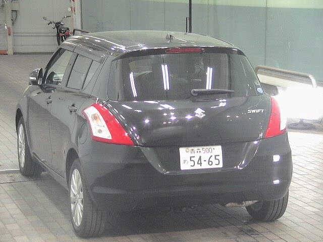 SUZUKI SWIFT 2011