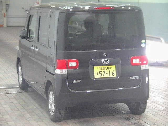 DAIHATSU TANTO 2013