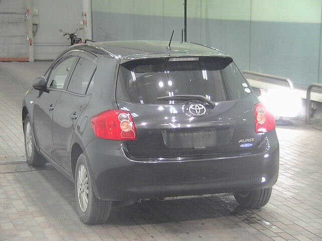 TOYOTA AURIS 2009