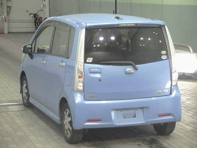 DAIHATSU MOVE 2013