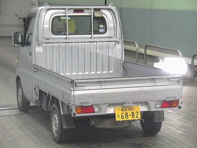 NISSAN CLIPPER TRUCK 2011