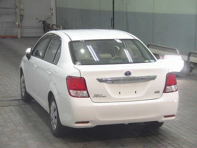 TOYOTA COROLLA AXIO 2013