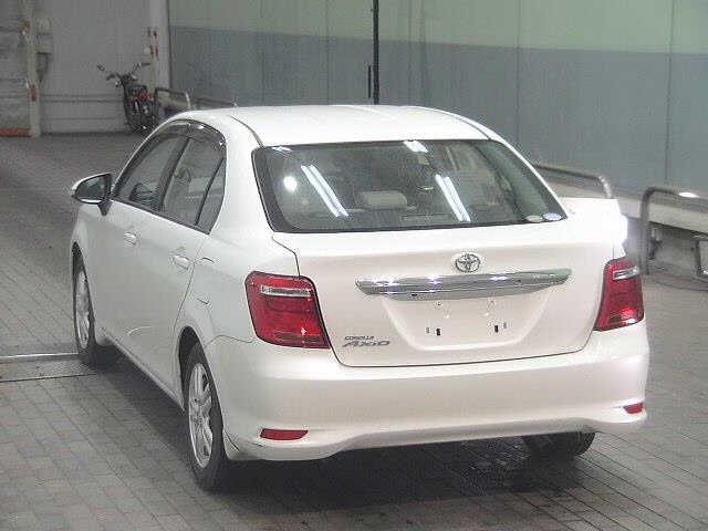 TOYOTA COROLLA AXIO 2016