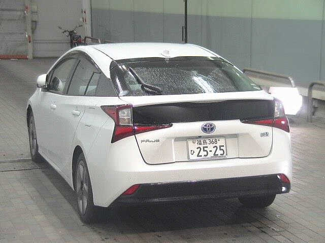 TOYOTA PRIUS 2020