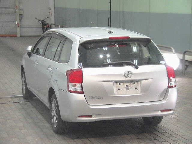 TOYOTA COROLLA FIELDER 2012