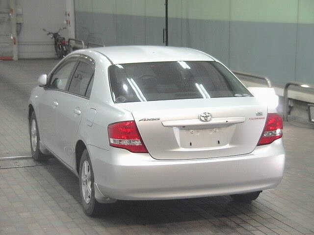 TOYOTA COROLLA AXIO 2010