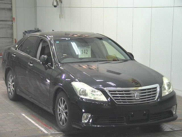 TOYOTA CROWN 2011