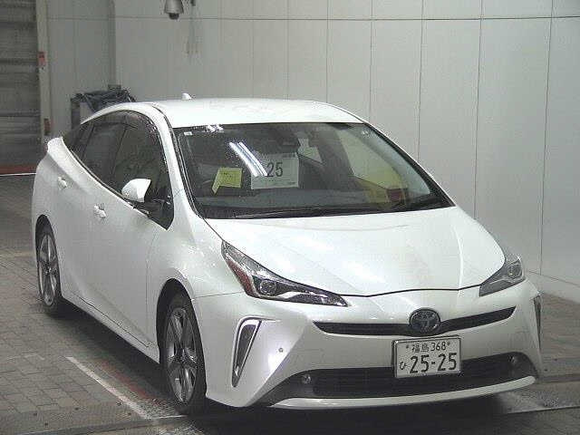 TOYOTA PRIUS 2020