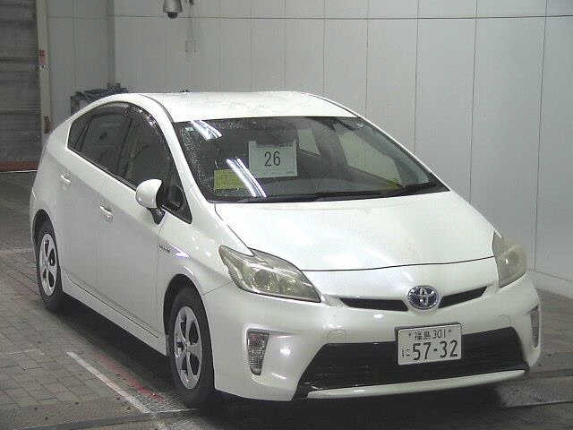 TOYOTA PRIUS 2013