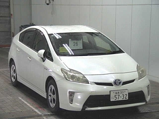 TOYOTA PRIUS 2013