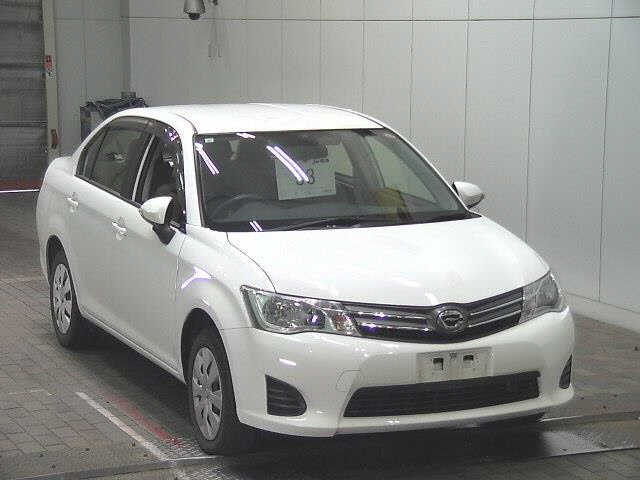 TOYOTA COROLLA AXIO 2015