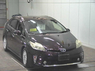 TOYOTA PRIUS 2013
