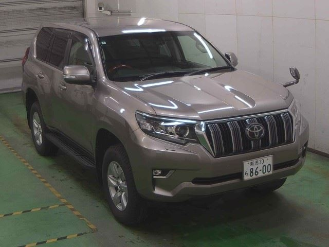 TOYOTA LAND CRUISER PRADO 2020