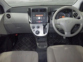 DAIHATSU MIRA 2010
