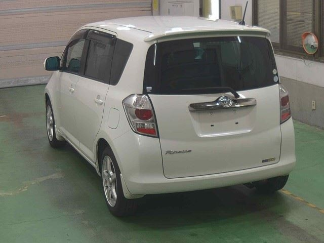 TOYOTA RACTIS 2008