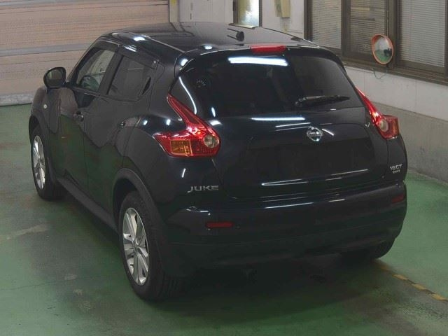 NISSAN JUKE 2013