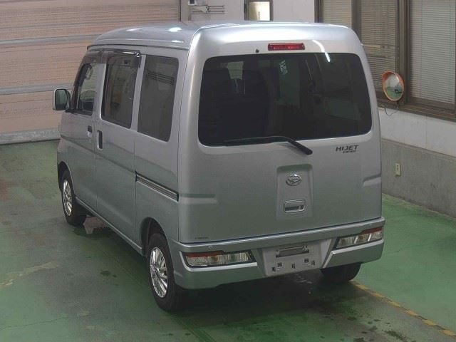 DAIHATSU HIJET VAN 2018