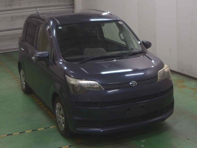 TOYOTA SPADE 2012