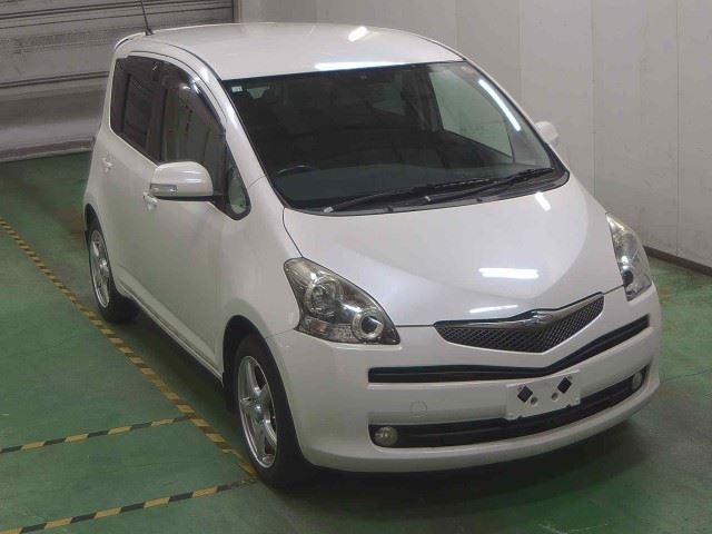 TOYOTA RACTIS 2008