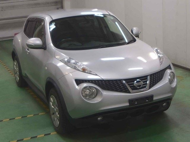 NISSAN JUKE 2012