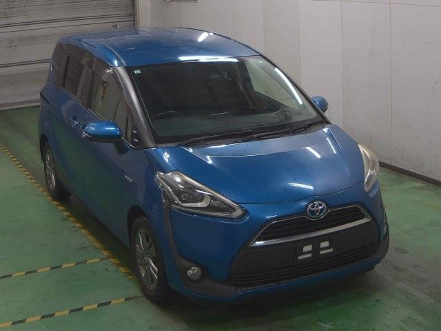 TOYOTA SIENTA 2015