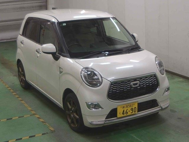 DAIHATSU CAST 2015
