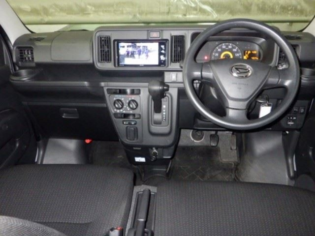 DAIHATSU HIJET VAN 2018