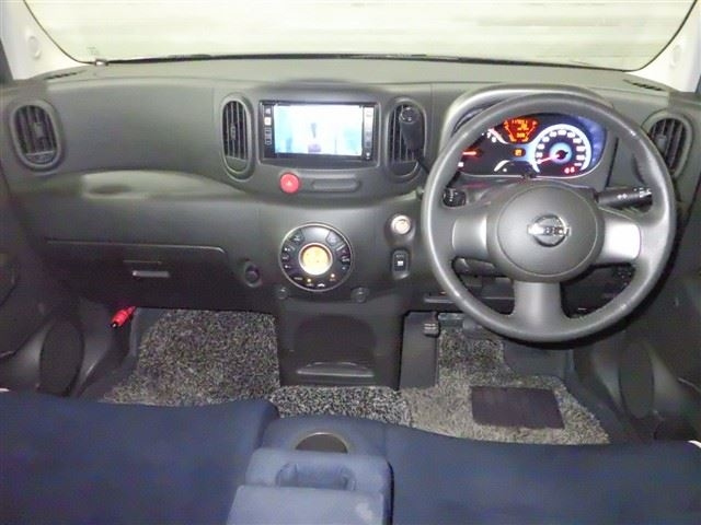 NISSAN CUBE 2011