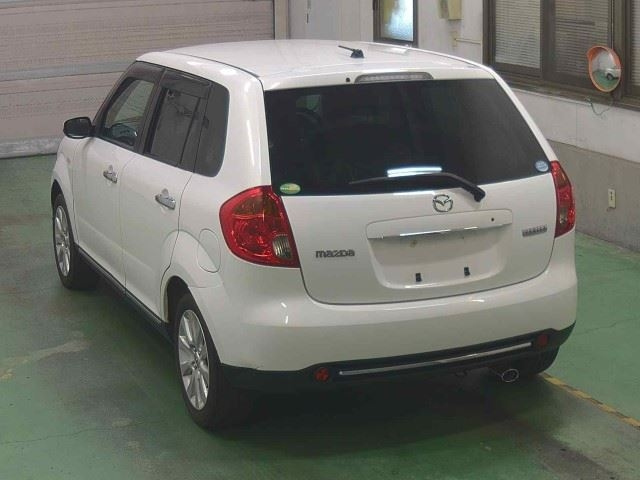 MAZDA VERISA 2009