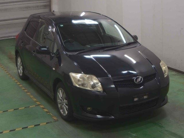 TOYOTA AURIS 2010