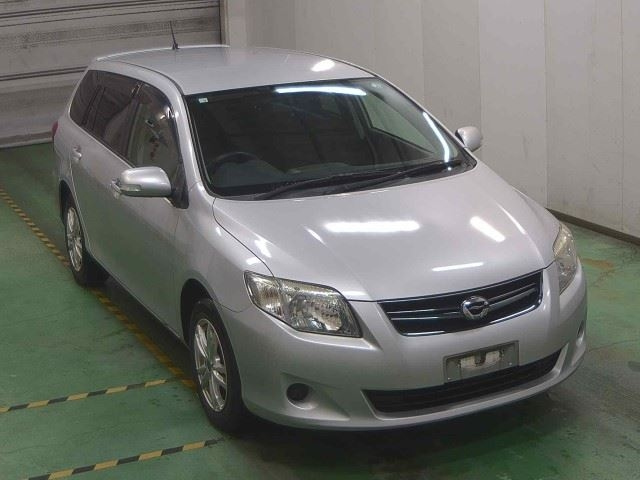 TOYOTA COROLLA FIELDER 2010