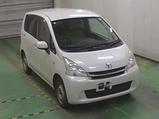 DAIHATSU MOVE 2011