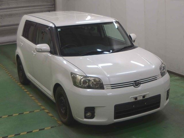 TOYOTA COROLLA RUMION 2010