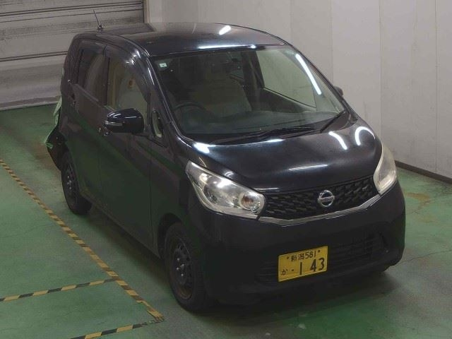 NISSAN DAYZ 2015