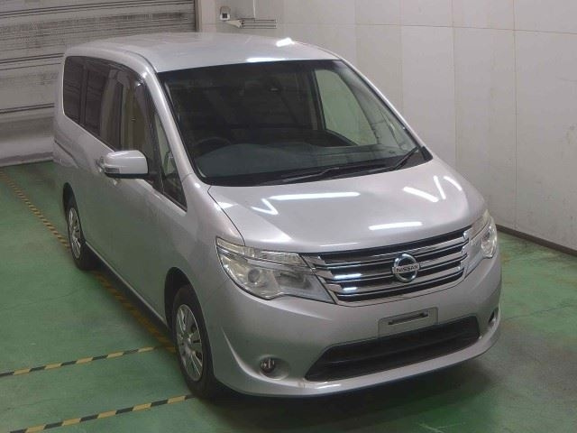 NISSAN SERENA 2014