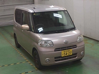 DAIHATSU TANTO 2012