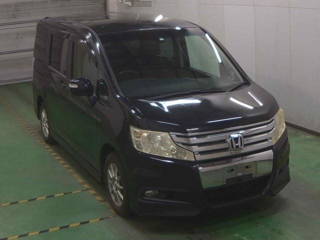 HONDA STEP WAGON 2010