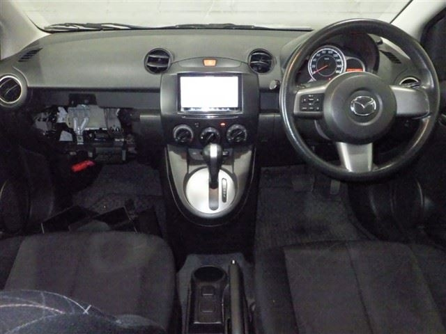 MAZDA DEMIO 2014