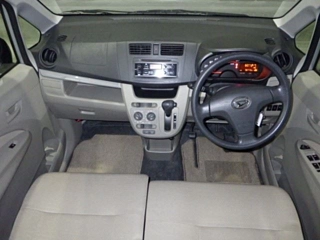 DAIHATSU MOVE 2013