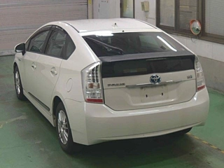 TOYOTA PRIUS 2010