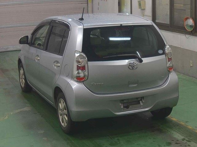 TOYOTA PASSO 2012