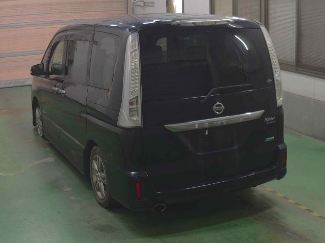 NISSAN SERENA 2012