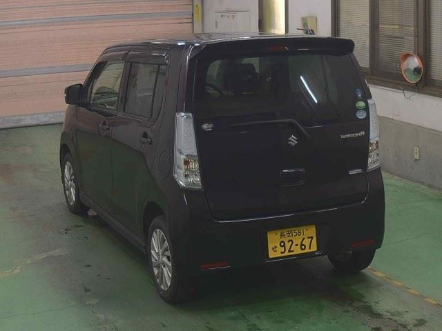 SUZUKI WAGON R 2015