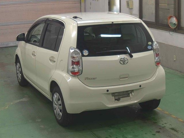 TOYOTA PASSO 2010