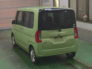 DAIHATSU TANTO 2014