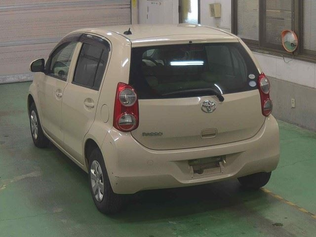 TOYOTA PASSO 2011