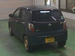DAIHATSU MIRA E S 2013