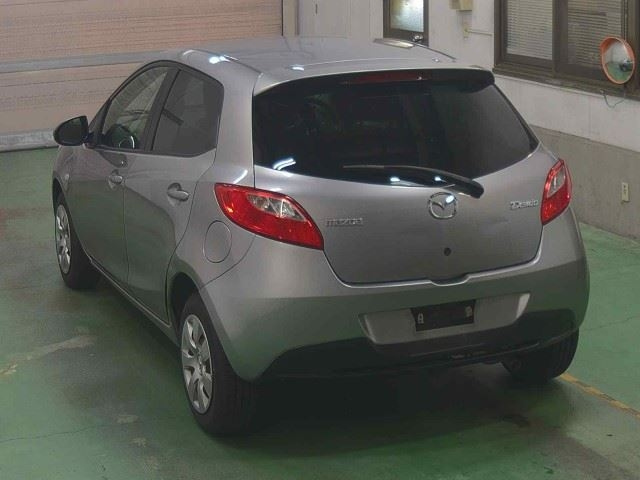 MAZDA DEMIO 2014